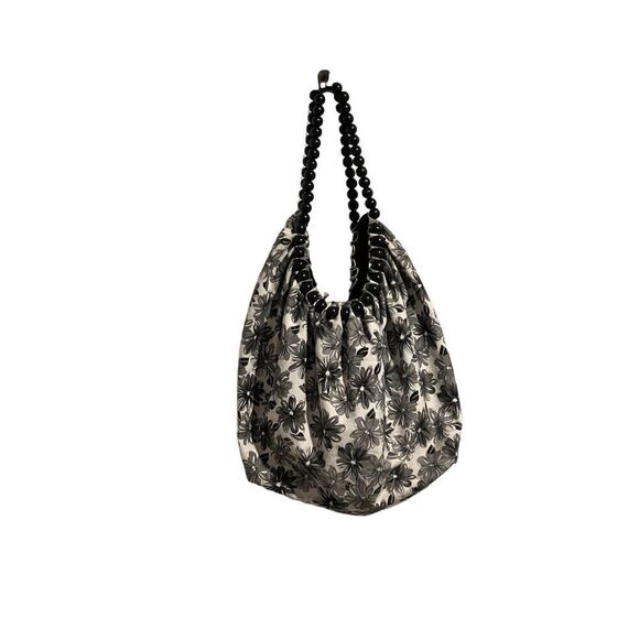 Amici Accessories  - Picture 4 of 7